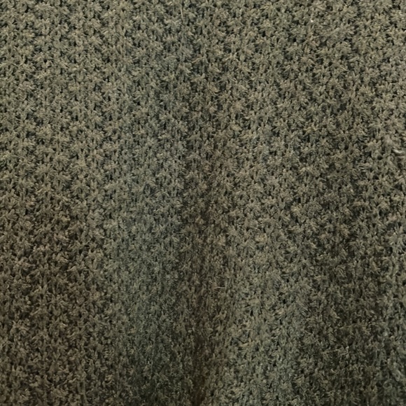 Universal Thread sweater - Picture 3 of 9